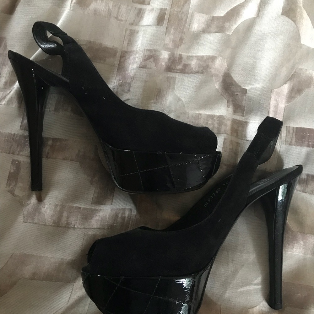 Stuart Weitzman
